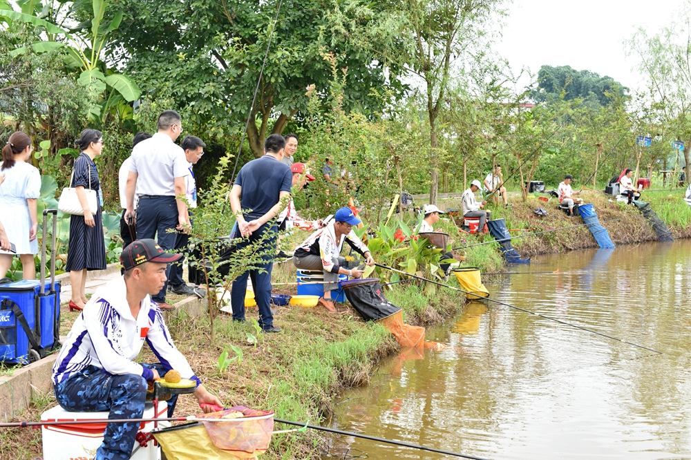 “体育+旅游”融合2020年江安大妙荷花体育赛事 活动圆满落幕(图5) “体育+旅游”融合2020年江安大妙荷花体育赛事 活动圆满落幕(图5)