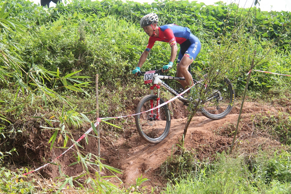 “体育+旅游”融合2020年江安大妙荷花体育赛事 活动圆满落幕(图9) “体育+旅游”融合2020年江安大妙荷花体育赛事 活动圆满落幕(图9)