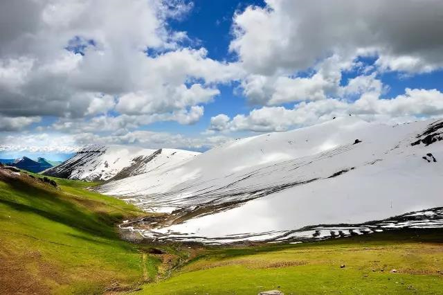 新疆独库公路将于6月5日正式开放通行!中国最美、最险峻的英雄公路,即将涌来大批人马!(图11) 新疆独库公路将于6月5日正式开放通行!中国最美、最险峻的英雄公路,即将涌来大批人马!(图11)