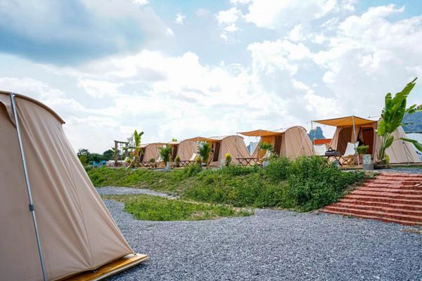 “露营风”悄然出圈 帐篷下有诗和远方吗?(图5) “露营风”悄然出圈 帐篷下有诗和远方吗?(图5)