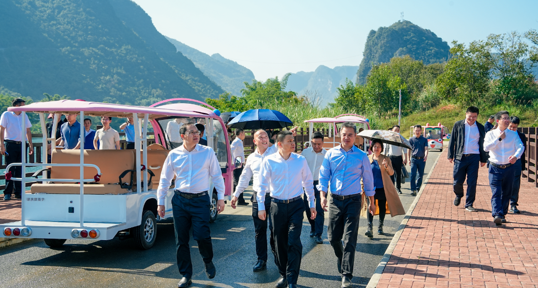 露营之家东兰云仓即将启动|坡豪湖国家湿地公园露营地出生即惊艳!(图2) 露营之家东兰云仓即将启动|坡豪湖国家湿地公园露营地出生即惊艳!(图2)