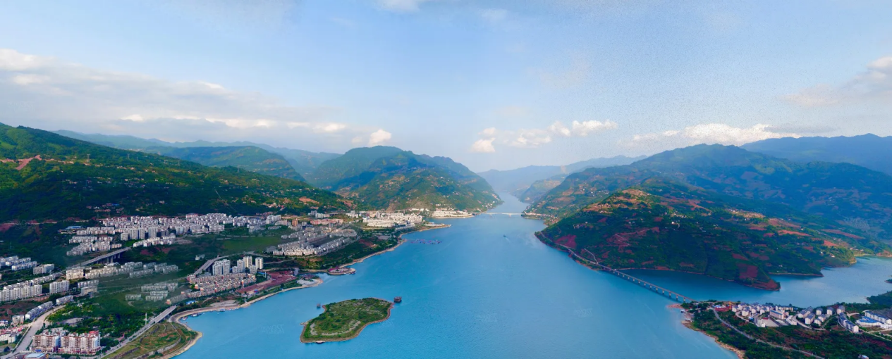 云南省健身服务行业协会会长黄道章来访露营之家金华供应链贸易中心选品并探讨绥江县露营产业发展新机遇(图3)