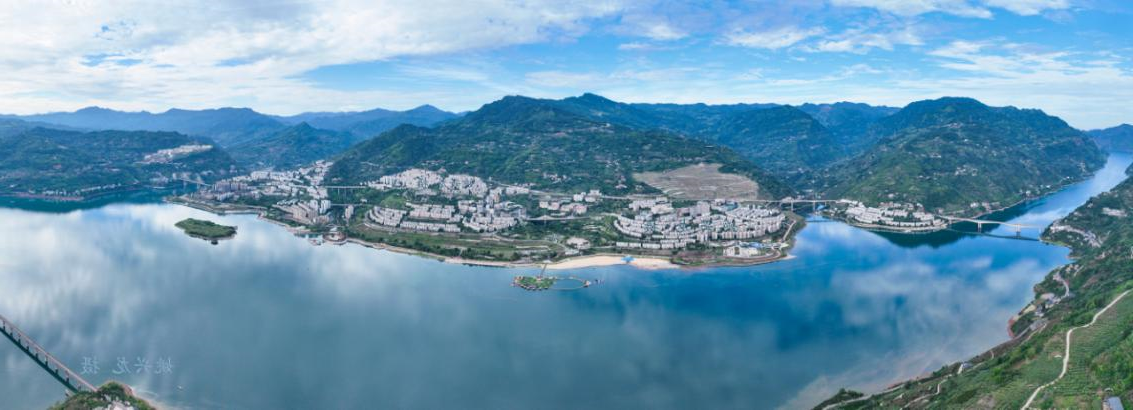 云南省健身服务行业协会会长黄道章来访露营之家金华供应链贸易中心选品并探讨绥江县露营产业发展新机遇(图5)