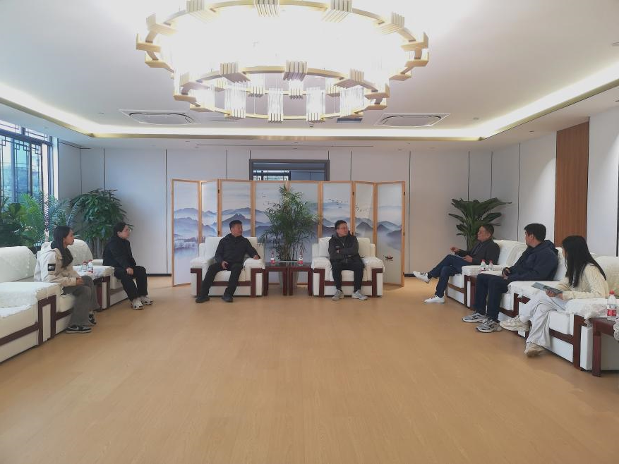 海盐县南北湖风景区领导一行到露营之家金华全球供应链贸易中心考察交流调研(图14)