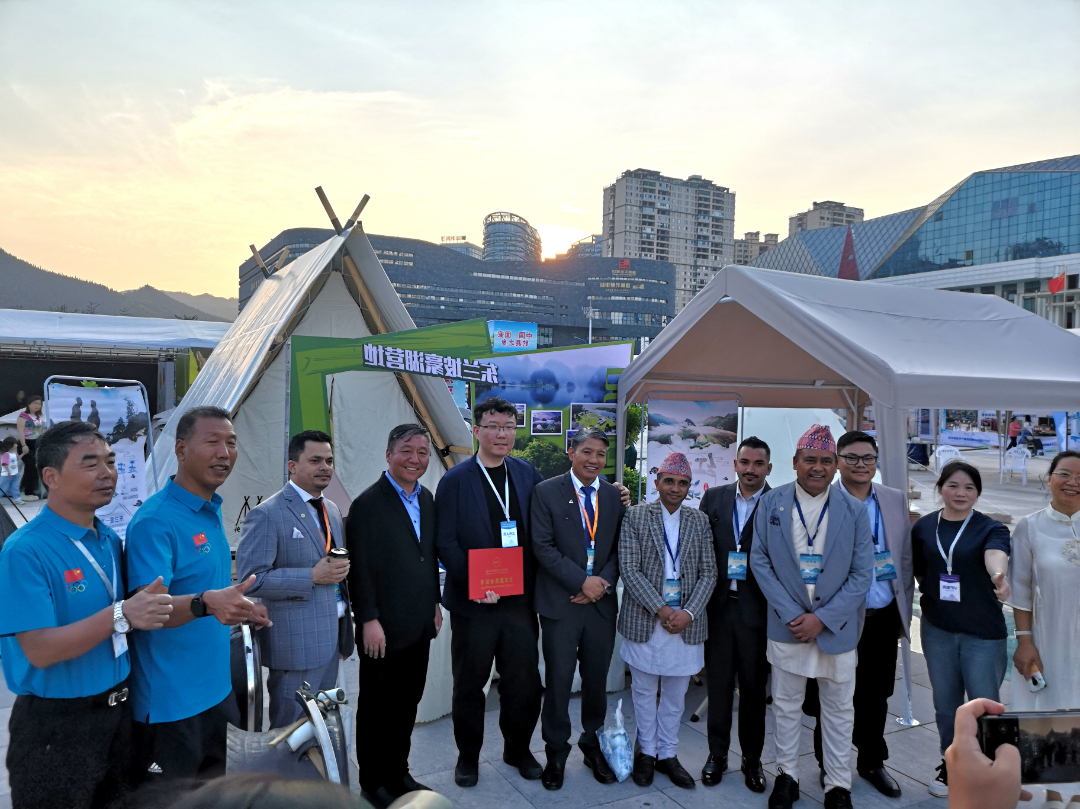 【原创文章】李守文:为深化国际友好交往贡献与发挥露营之家全球服务体系的作用与力量(图5) 【原创文章】李守文:为深化国际友好交往贡献与发挥露营之家全球服务体系的作用与力量(图5)