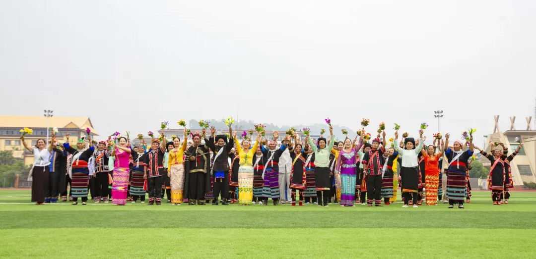 全国百名会长齐聚沧源,东西部协同发展(图8) 全国百名会长齐聚沧源,东西部协同发展(图8)