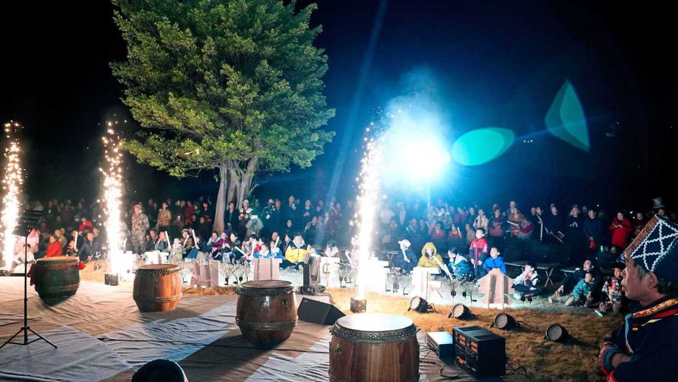 粤桂滇黔露营产业文化交流沙龙在中国·东兰坡豪湖露营地胜利召开(图10) 粤桂滇黔露营产业文化交流沙龙在中国·东兰坡豪湖露营地胜利召开(图10)