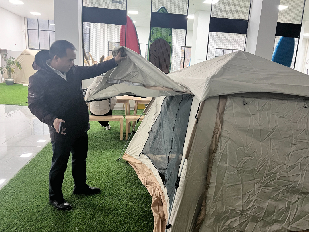 undefined 人大代表“打卡”坡豪湖露营地 探寻户外休闲新乐趣(图5)