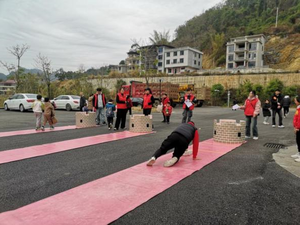 “青春环游记”点亮东兰五色文化旅游新名片【坡豪湖户外旅游目的地】(图8) “青春环游记”点亮东兰五色文化旅游新名片【坡豪湖户外旅游目的地】(图8)