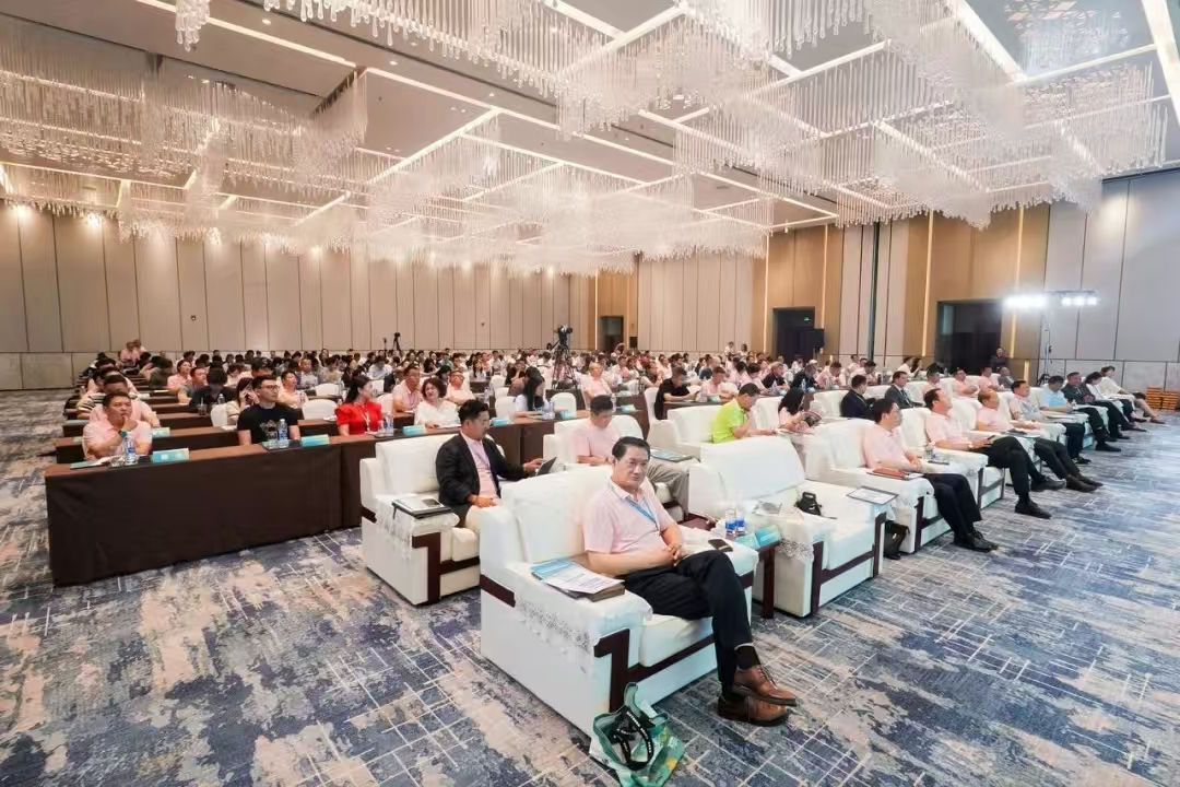 2025中国国际oety欧亿体育
前瞻 一场不容错过的露营产业盛宴(图5)