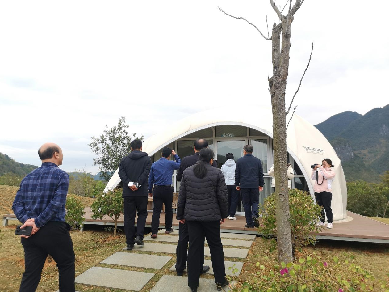 河北省政协副主席常丽虹率队考察广西东兰坡豪湖国家湿地公园：以康养产业助推“红色东兰，绿色崛起”(图5)