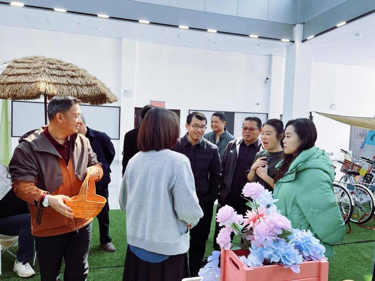 绿色露营赋能乡村振兴 百色西林县工商联合会考察东兰县域经济“山水生产力”(图3)